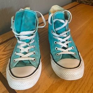 Converse high tops size 8